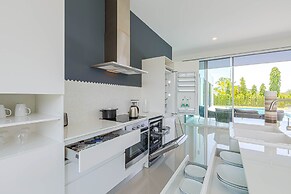 Harmony Villa 5 Bedroom Modern Pool Villa (KH-A7)