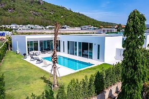 Harmony Villa 5 Bedroom Modern Pool Villa (KH-A7)