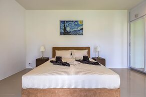 Amazing 6 Bedroom Pool Villa ED60