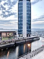 Elegant Apartment in The Wharf