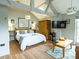 1 Bed Studio in Two Dales, Near Matlock & Bakewell