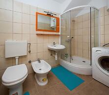 Spacious apt w Magnificent sea View & big Terrace