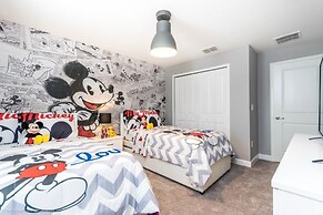 Luxury Champions Gate Town Home 4 Bedroom Townhouse by RedAwning