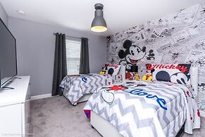 Luxury Champions Gate Town Home 4 Bedroom Townhouse by RedAwning