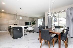 Luxury Champions Gate Town Home 4 Bedroom Townhouse by RedAwning