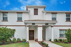 Luxury Champions Gate Town Home 4 Bedroom Townhouse by RedAwning