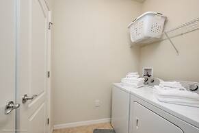 8 Bed Windsor At Westside Resort! 8 Bedroom Villa by RedAwning