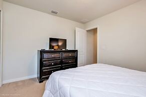 8 Bed Windsor At Westside Resort! 8 Bedroom Villa by RedAwning