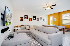 9 Bed Storey Lake Resort Game Room/pool 9 Bedroom Home by RedAwning