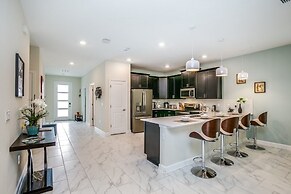 9 Bed Storey Lake Resort Game Room/pool 9 Bedroom Home by RedAwning