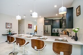 9 Bed Storey Lake Resort Game Room/pool 9 Bedroom Home by RedAwning