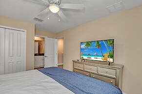 Five Star Resort Champions Gate Home! 7 Bedroom Villa by RedAwning