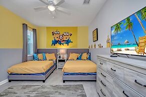 Five Star Resort Champions Gate Home! 7 Bedroom Villa by RedAwning