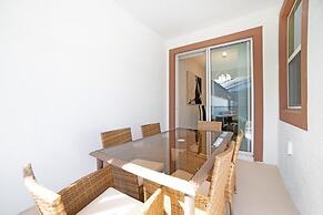 Storey Lake Home In Amazing Resort With Lazy River 4 Bedroom Townhouse