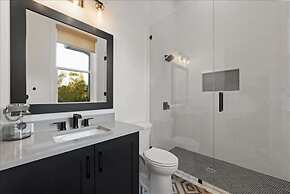 Our Great Escape 4 Bedroom Home by RedAwning