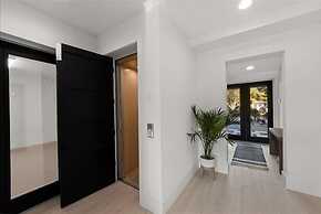 Our Great Escape 4 Bedroom Home by RedAwning