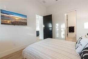 Our Great Escape 4 Bedroom Home by RedAwning