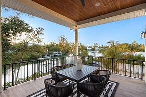 Our Great Escape 4 Bedroom Home by RedAwning