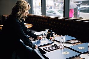 Hotel Indigo Vancouver Dwtn – Portland Area by IHG