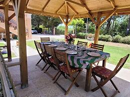 Ostra Villa - Sleeps 8 - Pool - Garden - Parking