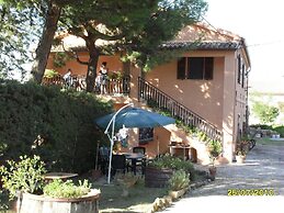 Family Villa, Pool and Country Side Views, Italy