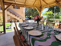 Ostra Villa - Sleeps 8 - Pool - Garden - Parking