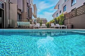 Dedaj Resort - Villa Almaro