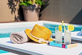 Dedaj Resort - Villa Almaro