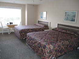 1509l Home by Redawning