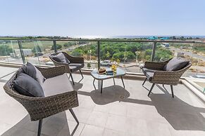 Sunlit Balcony & Coastal Charm by Sea N' Rent