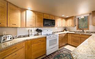 Frostfire D24 3 Bedroom Condo by RedAwning