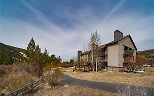 Frostfire D24 3 Bedroom Condo by RedAwning