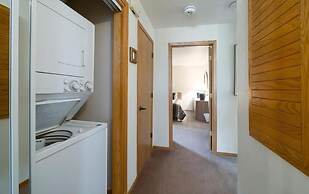 Frostfire D24 3 Bedroom Condo by RedAwning