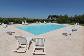 B b With Swimming Pool Tenuta Agrumi del Salento Triple Deluxe Citrus