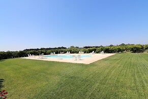 B b With Swimming Pool Tenuta Agrumi del Salento Triple Deluxe Citrus