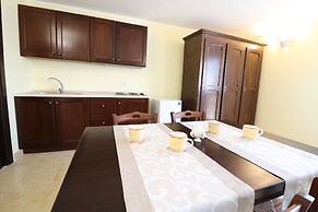 B b With Swimming Pool Tenuta Agrumi del Salento Triple Deluxe Citrus