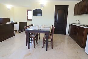 B b With Swimming Pool Tenuta Agrumi del Salento Triple Deluxe Citrus