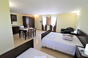 B b With Swimming Pool Tenuta Agrumi del Salento Triple Deluxe Citrus