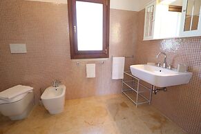 B b With Swimming Pool Tenuta Agrumi del Salento Triple Deluxe Citrus