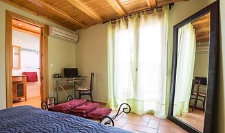 The Ca Lluis Rural House