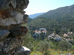 The Ca Lluis Rural House