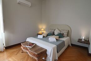 Executive Suite - Calais