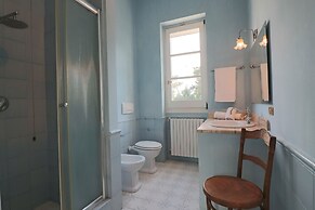 Executive Suite - Calais