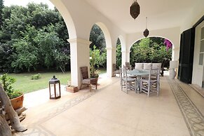 Executive Suite - Calais