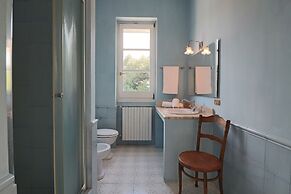 Executive Suite - Calais