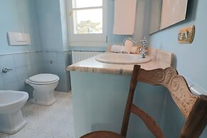 Executive Suite - Calais