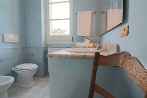 Executive Suite - Calais