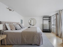 Sanders Main - Cozy 2-bdr Apt Close to Nyhavn