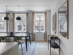 Sanders Main - Cozy 2-bdr Apt Close to Nyhavn