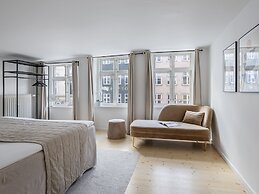 Sanders Main - Cozy 2-bdr Apt Close to Nyhavn